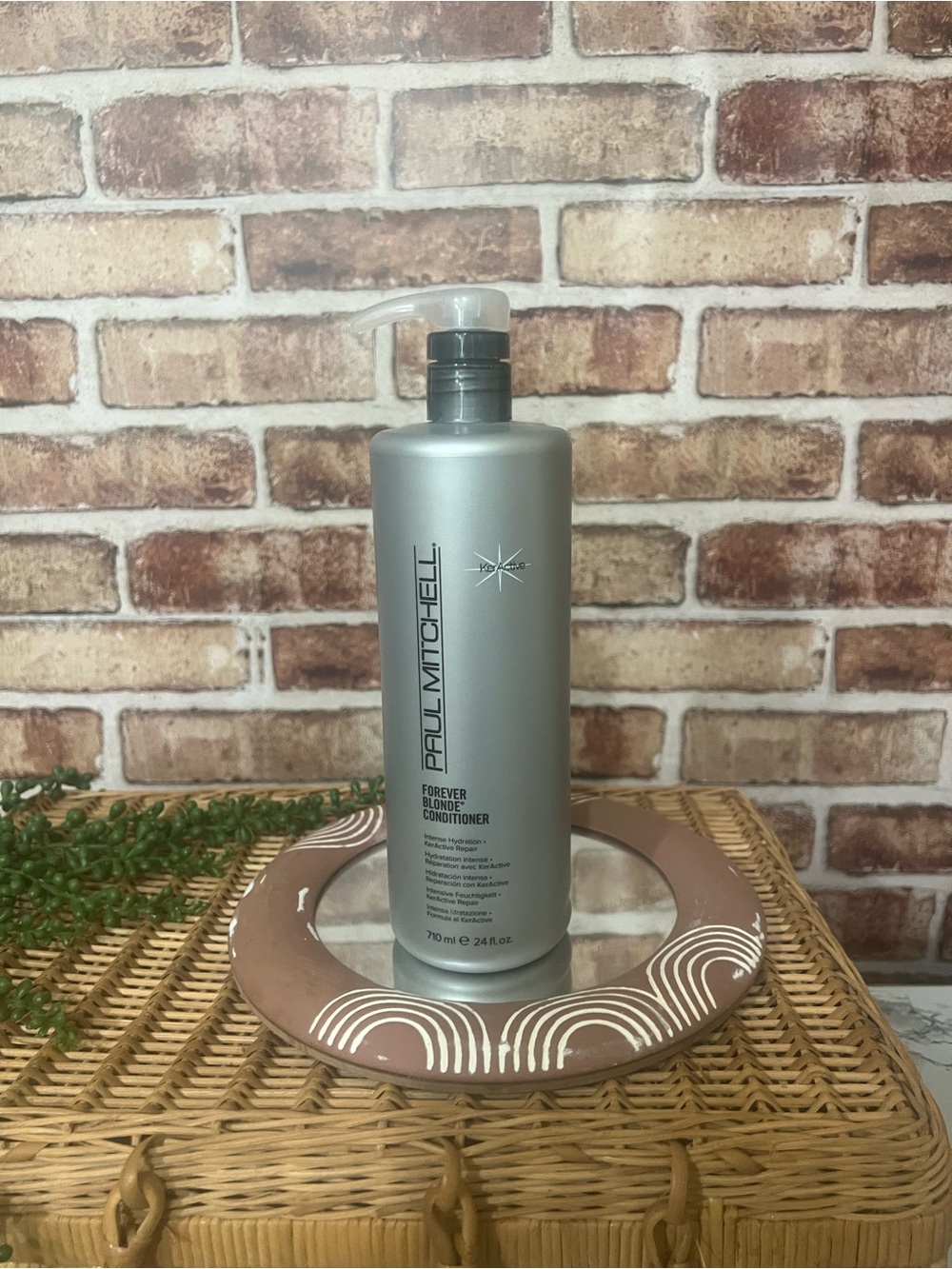 Paul Mitchell Forever Blonde Conditioner - Metallic Silver Pump